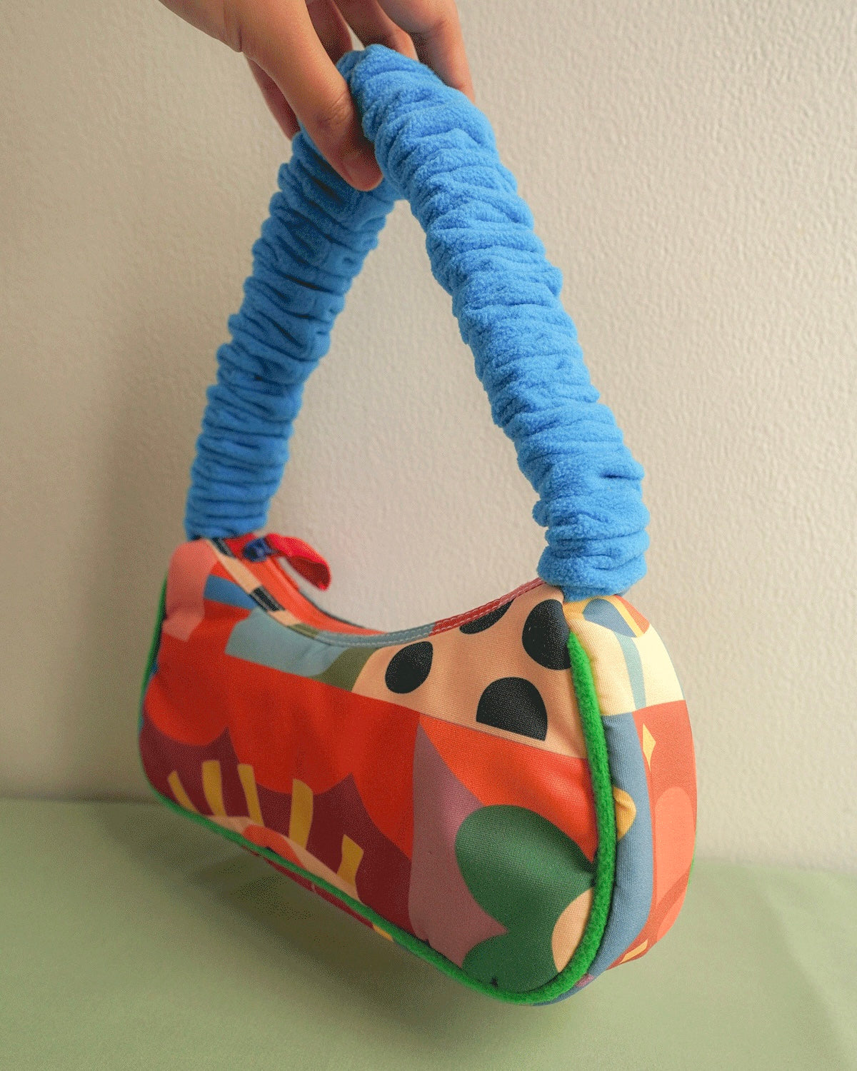 Smitten Upcycle x Heiguys - Scrunchy Baguette Bag