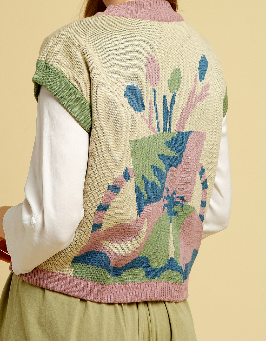 Jardiniere Vest