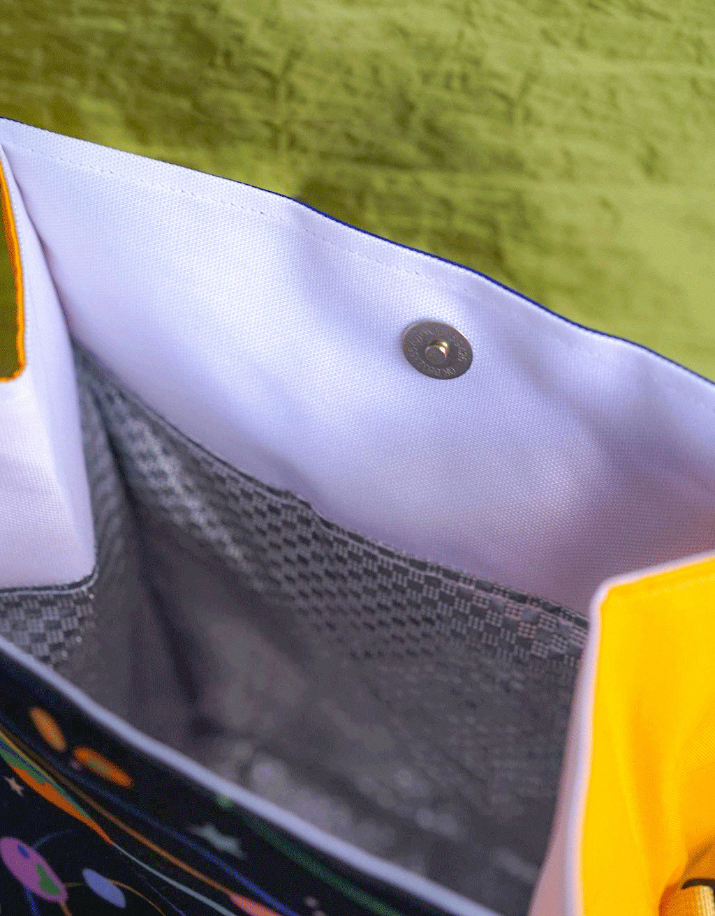 Smitten Kids-Lunch Bag-Cosmologeek