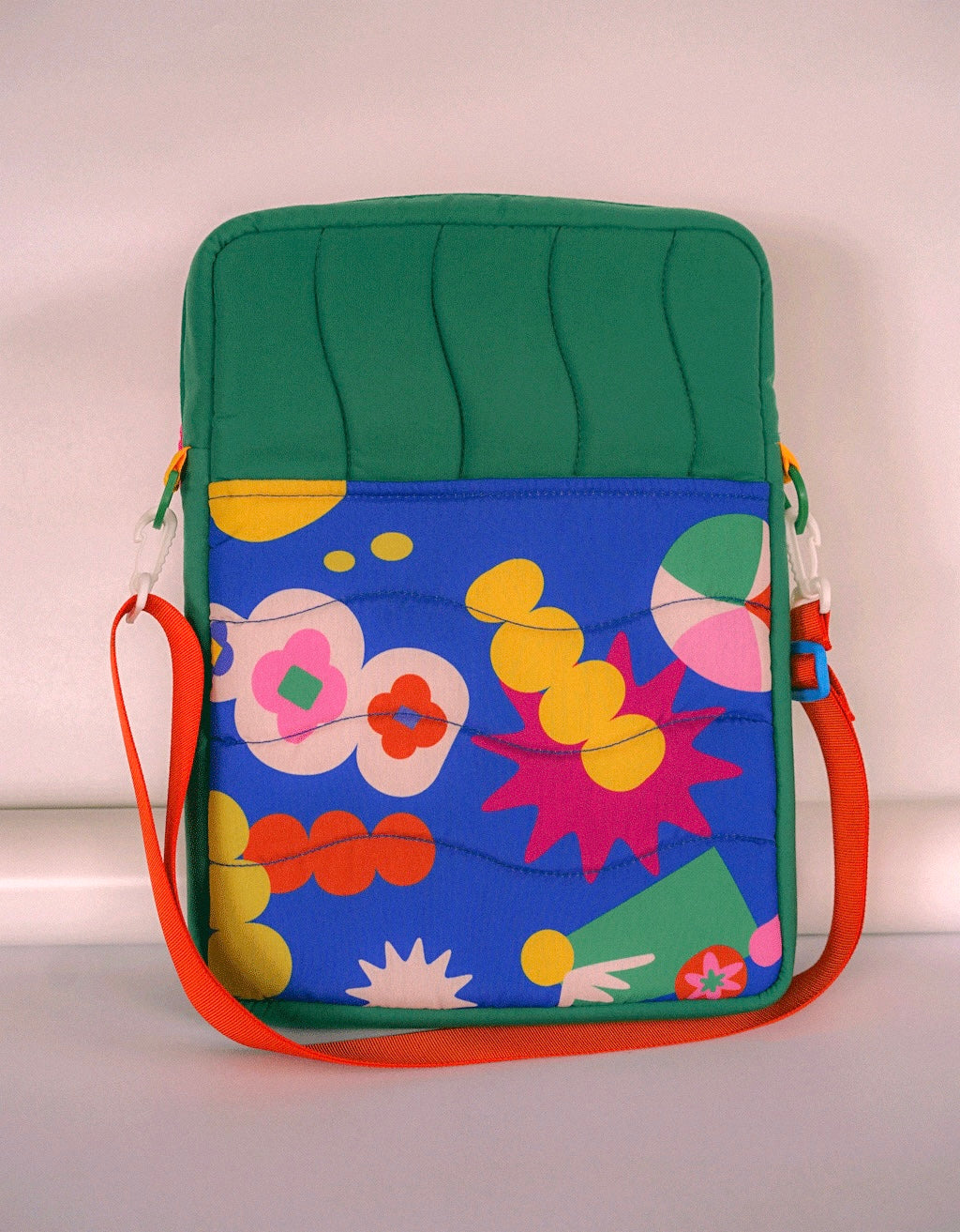 Pocket Laptop Bag - Bumpy Cars