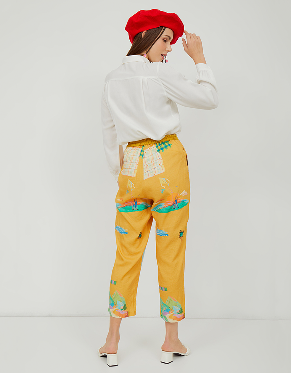 Celana Kesukaan - Kesayangan