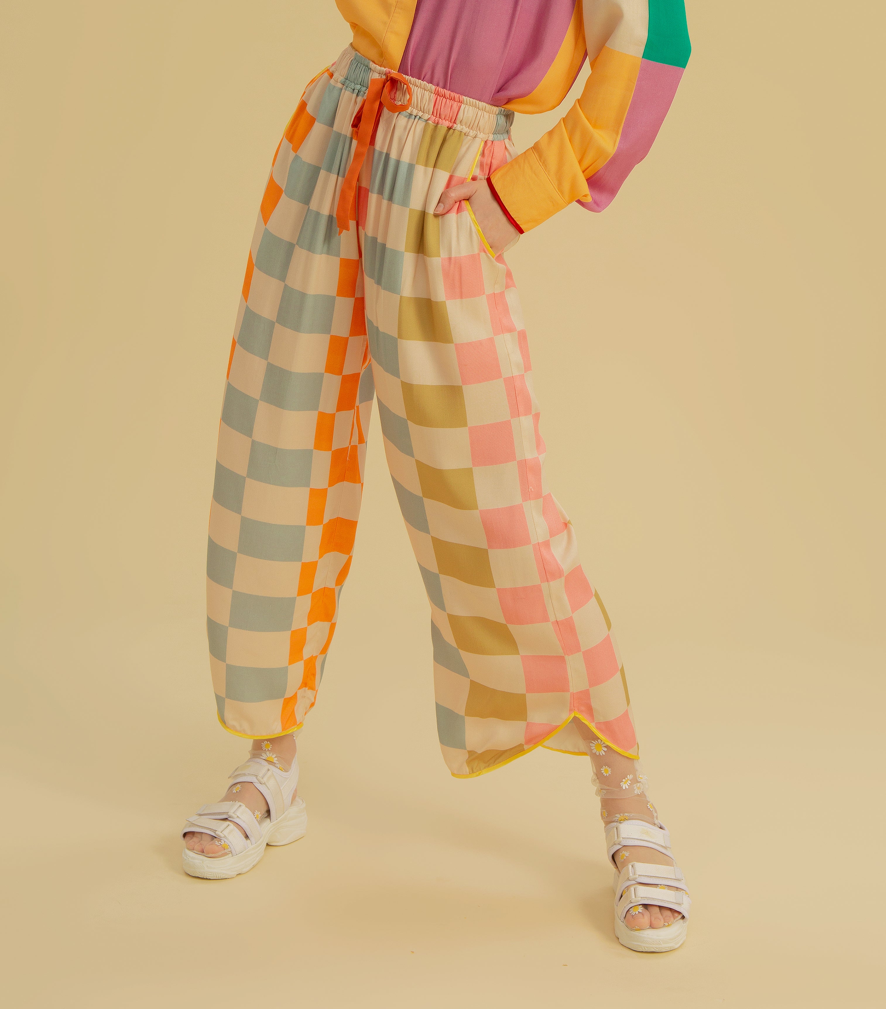 Checky Chess - Drawstring Long Pants