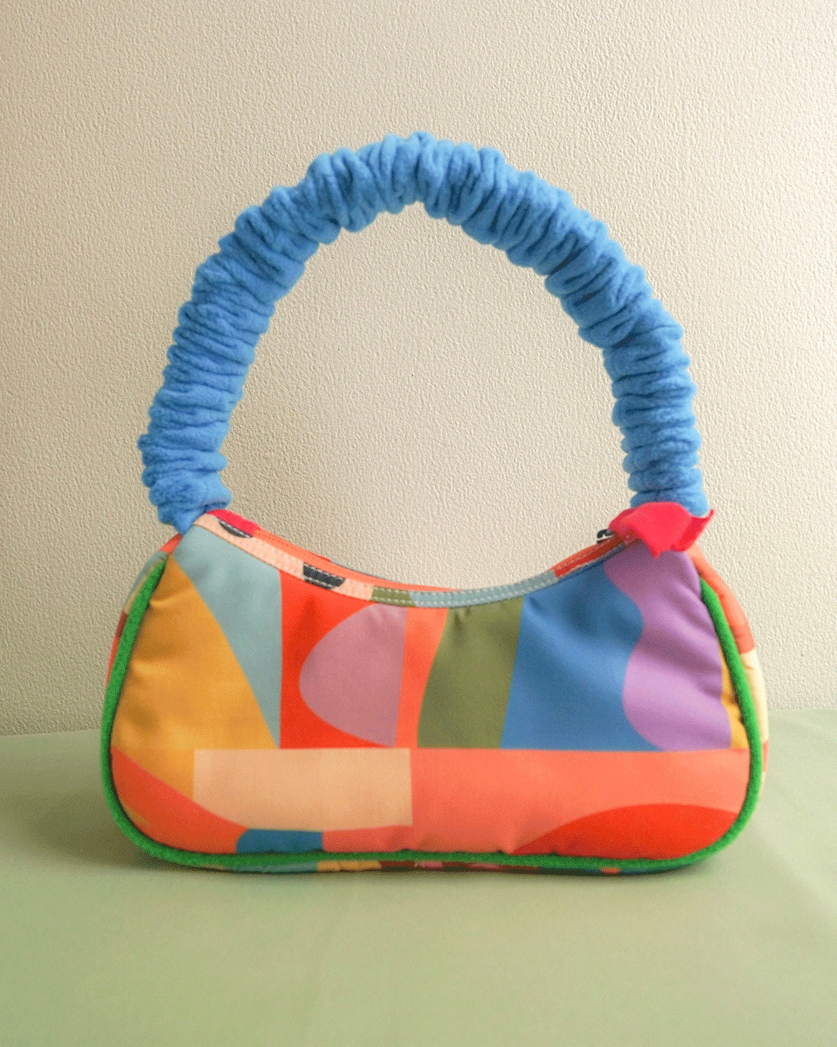 Smitten Upcycle x Heiguys - Scrunchy Baguette Bag