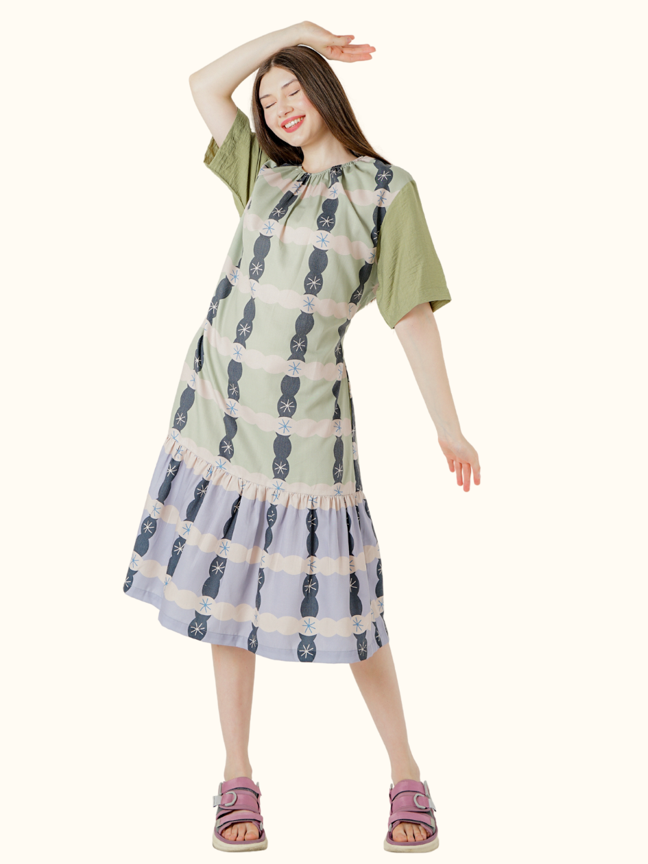 Flowy Dress-Anyam Hijau
