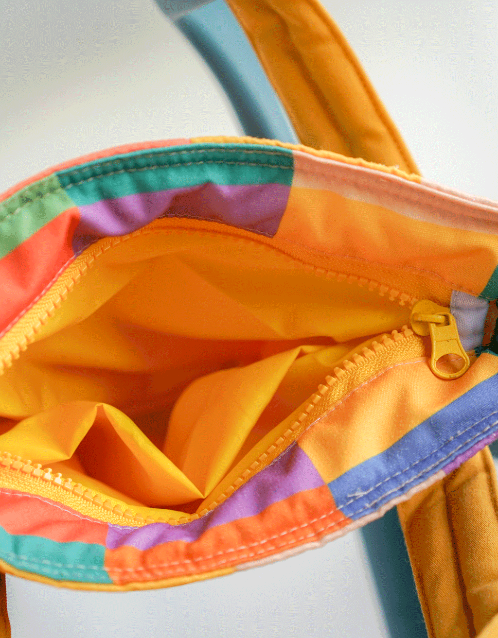 Mini Marshmallow Bag - Color Block