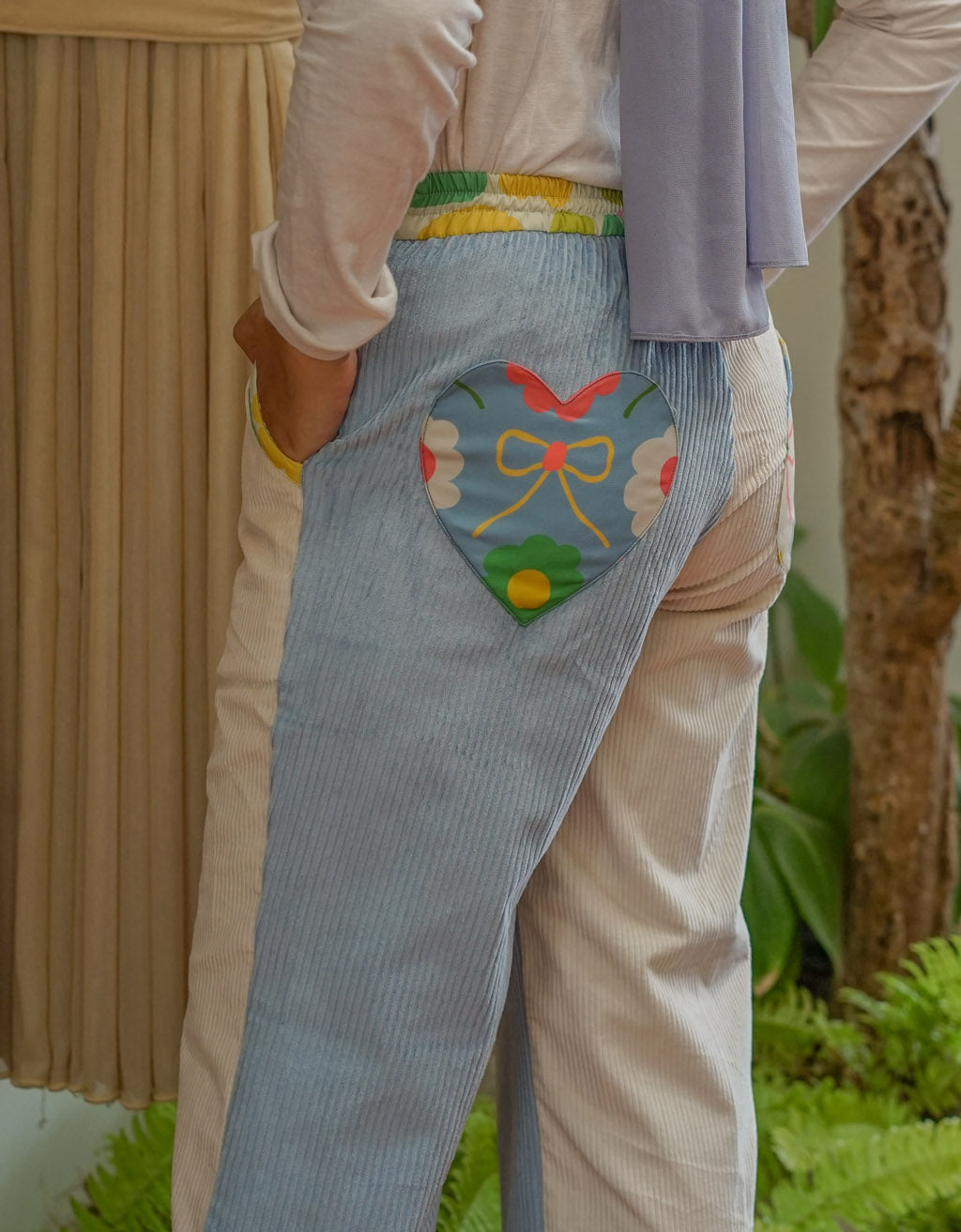 Scallop Pants - Rossi