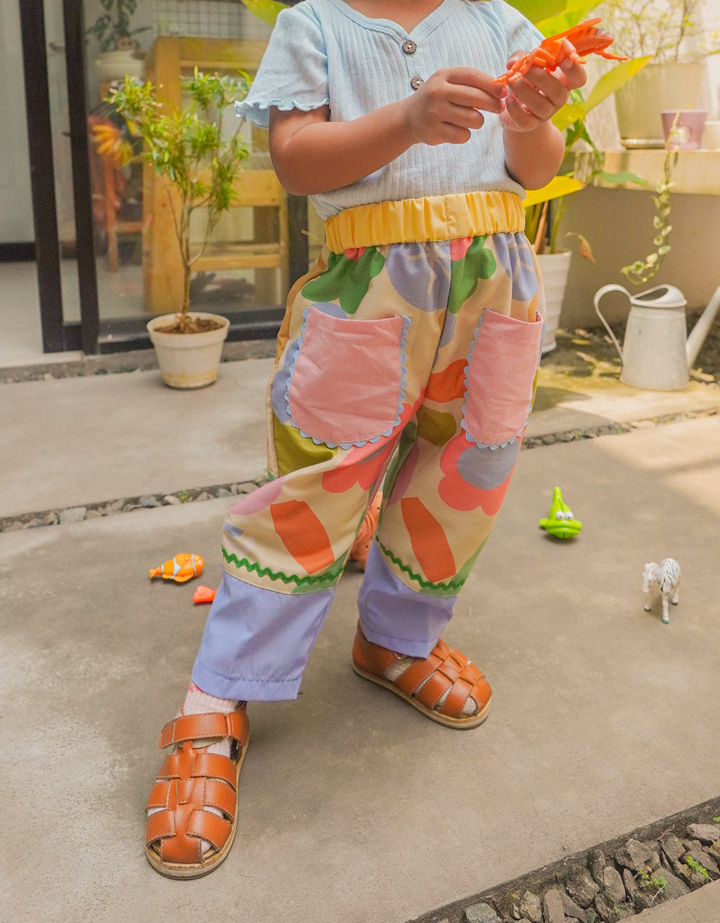 Smitten Kids - Pocket Pants- Rossi