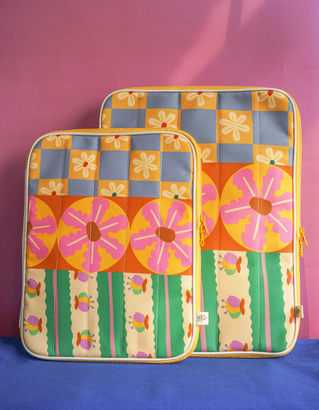 Screenmate Sleeve - Flower Wheel