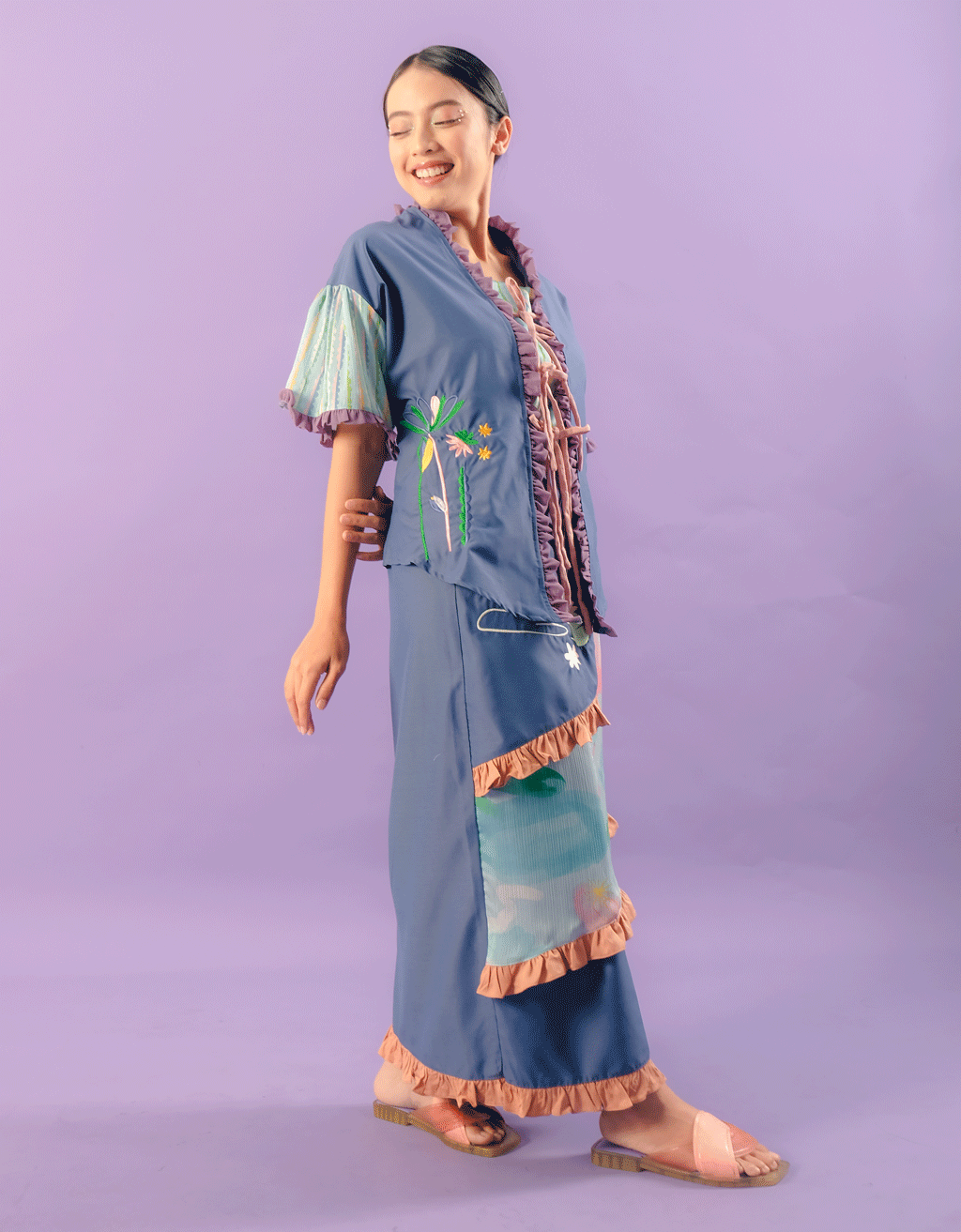 Kebaya Kutubaru-Water Lily