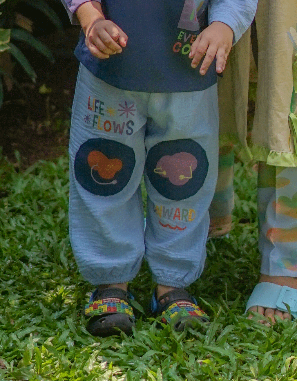 Smitten Kids - Baggy Pants - Life Flows