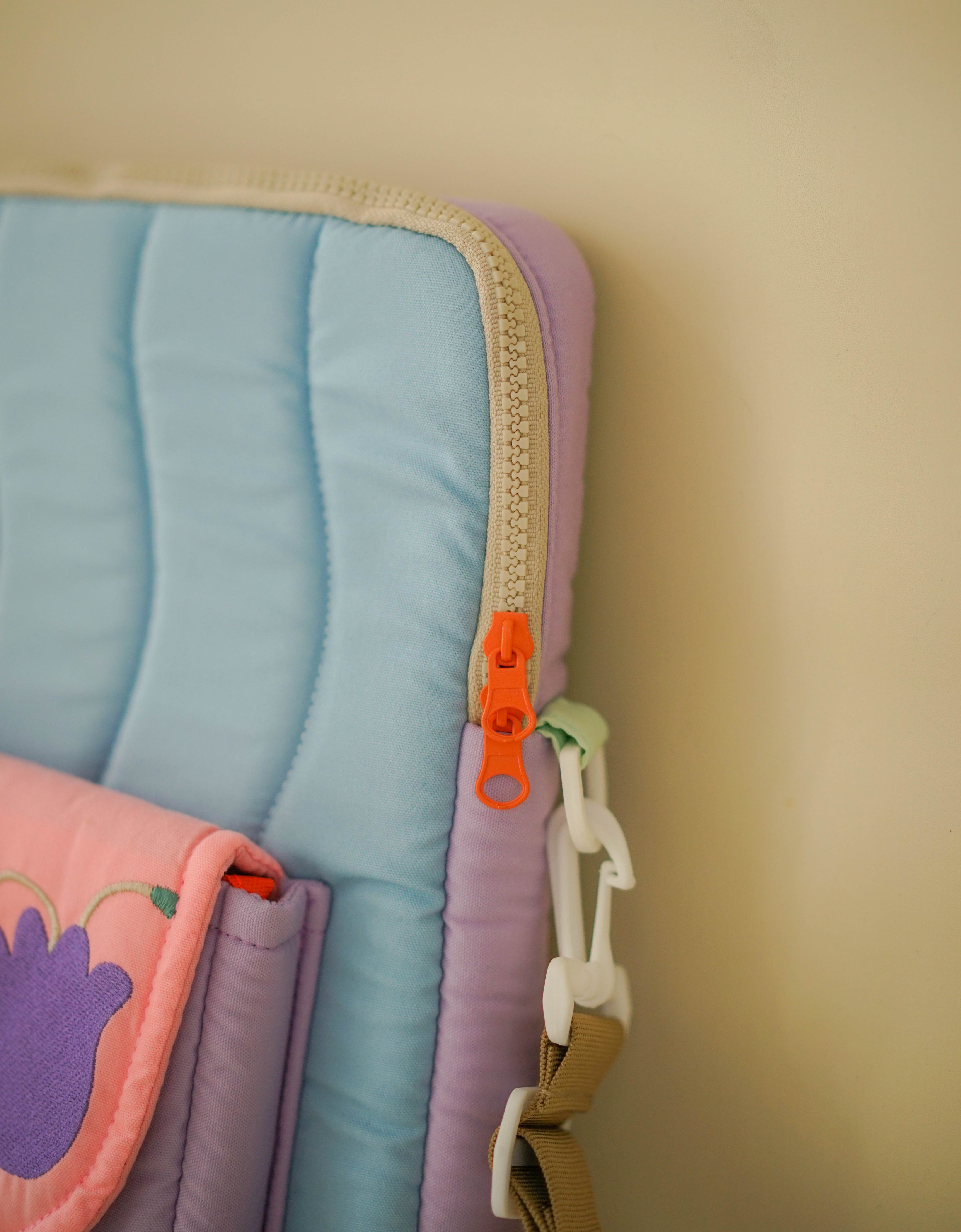 Pocket laptop bag Refresehed