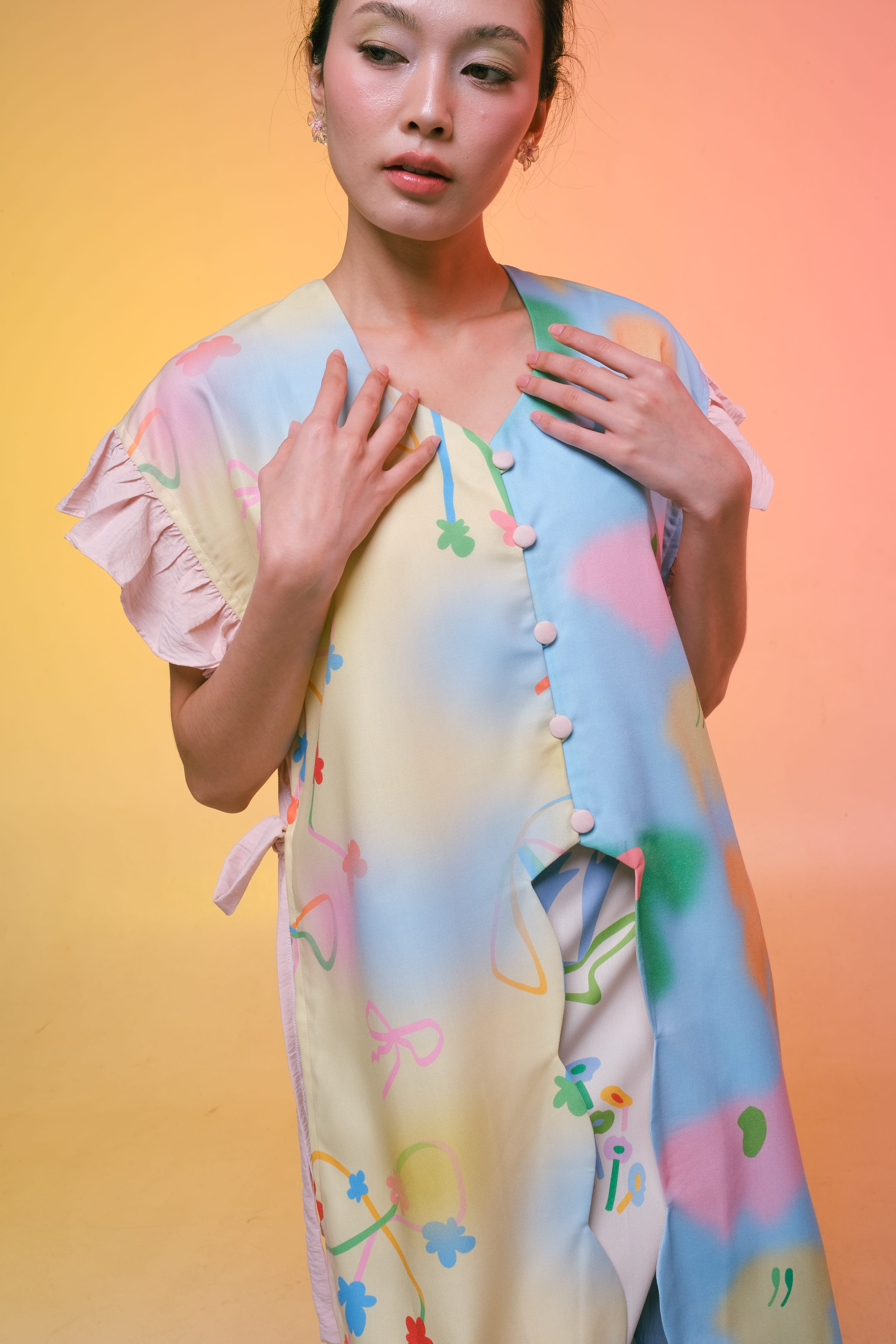 Kebaya Apron - Butterfly Breather