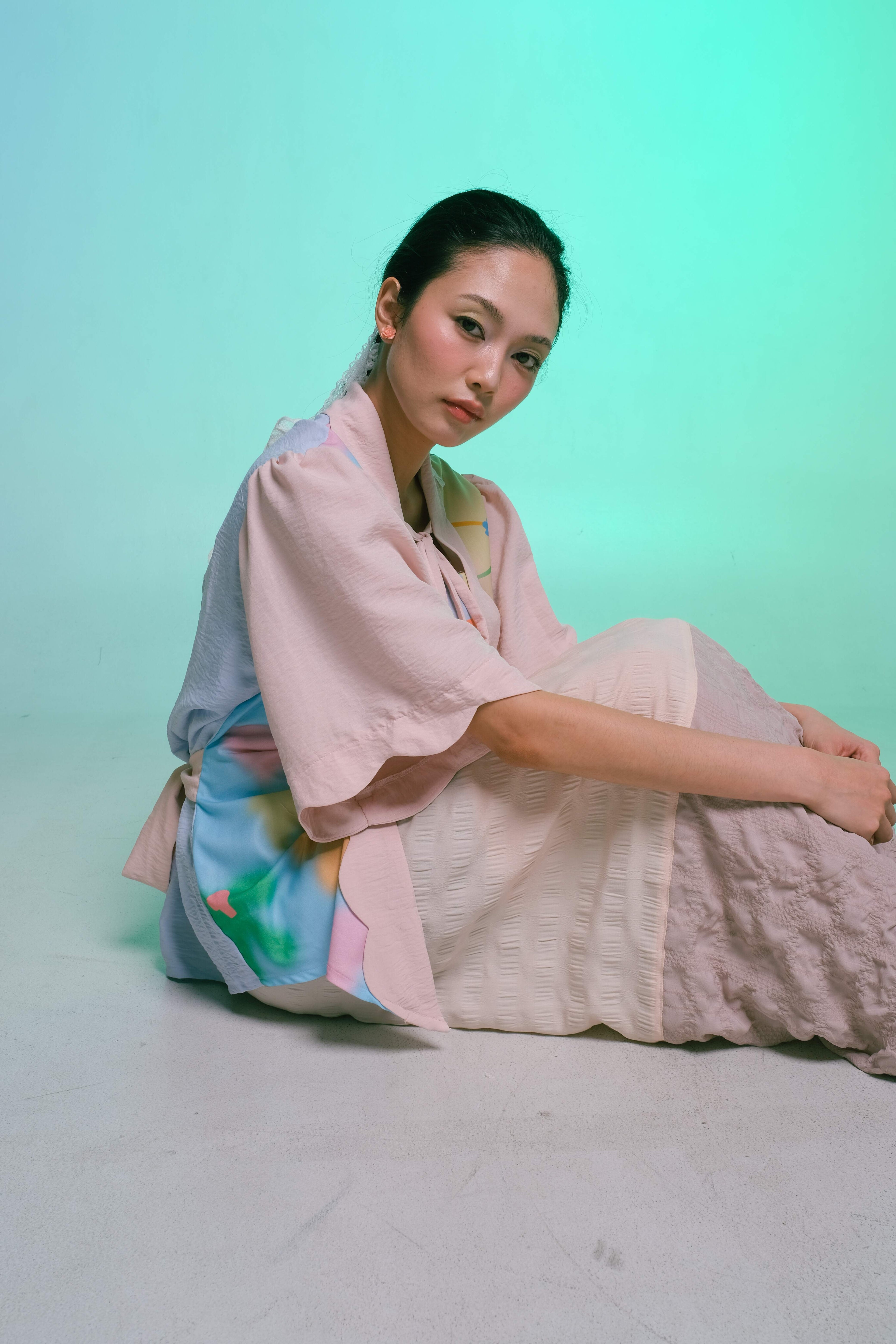 Kebaya Scallop - Butterfly Breather (PO)