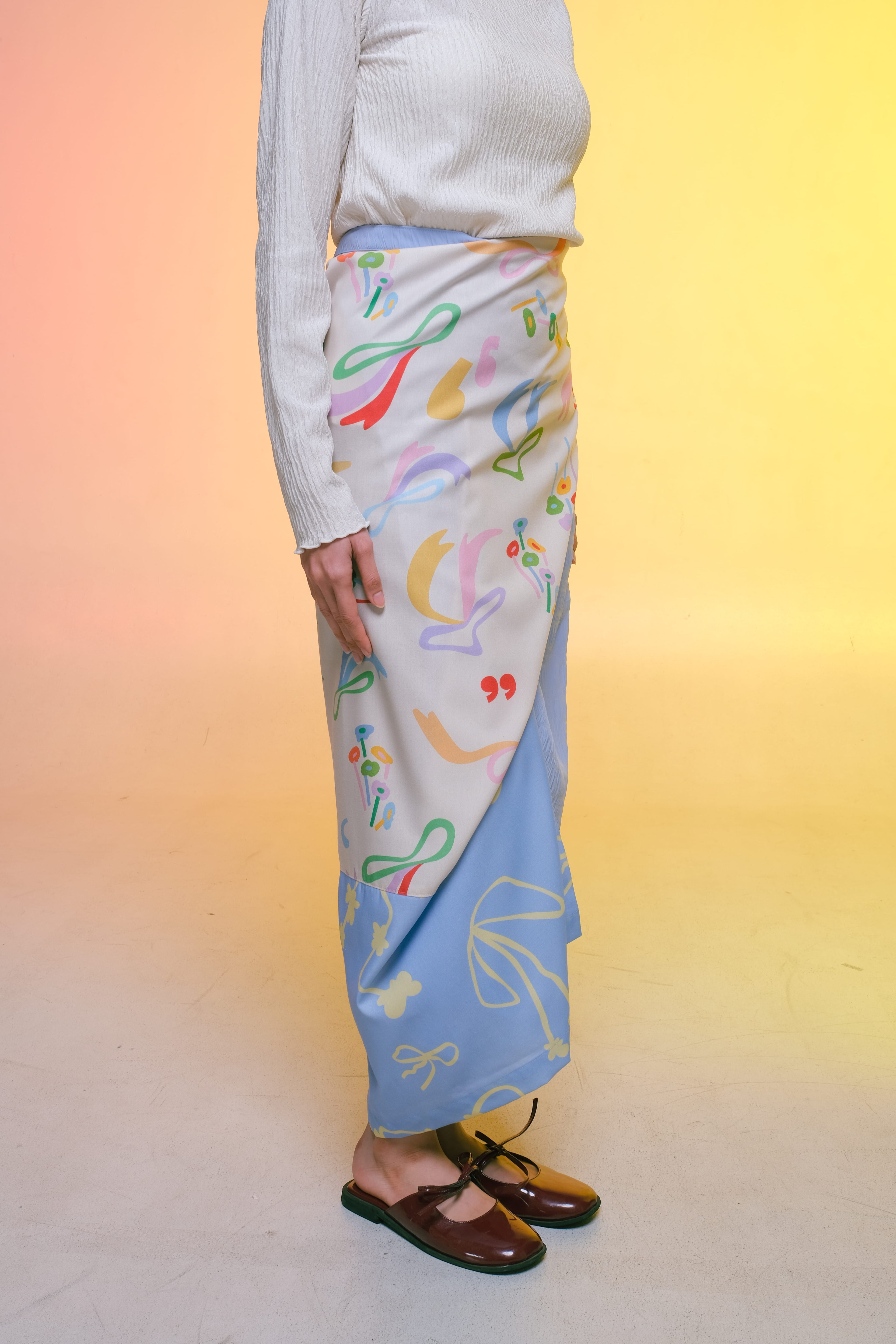 Kain Lilit (Wrap Skirt) - Comma Cream