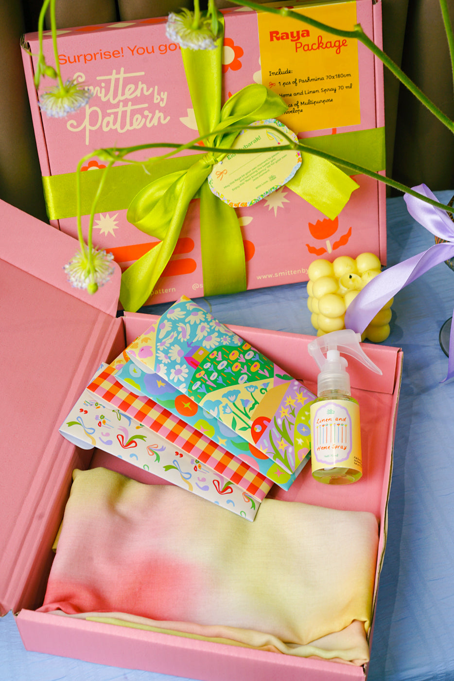Hampers Raya smittenbypattern