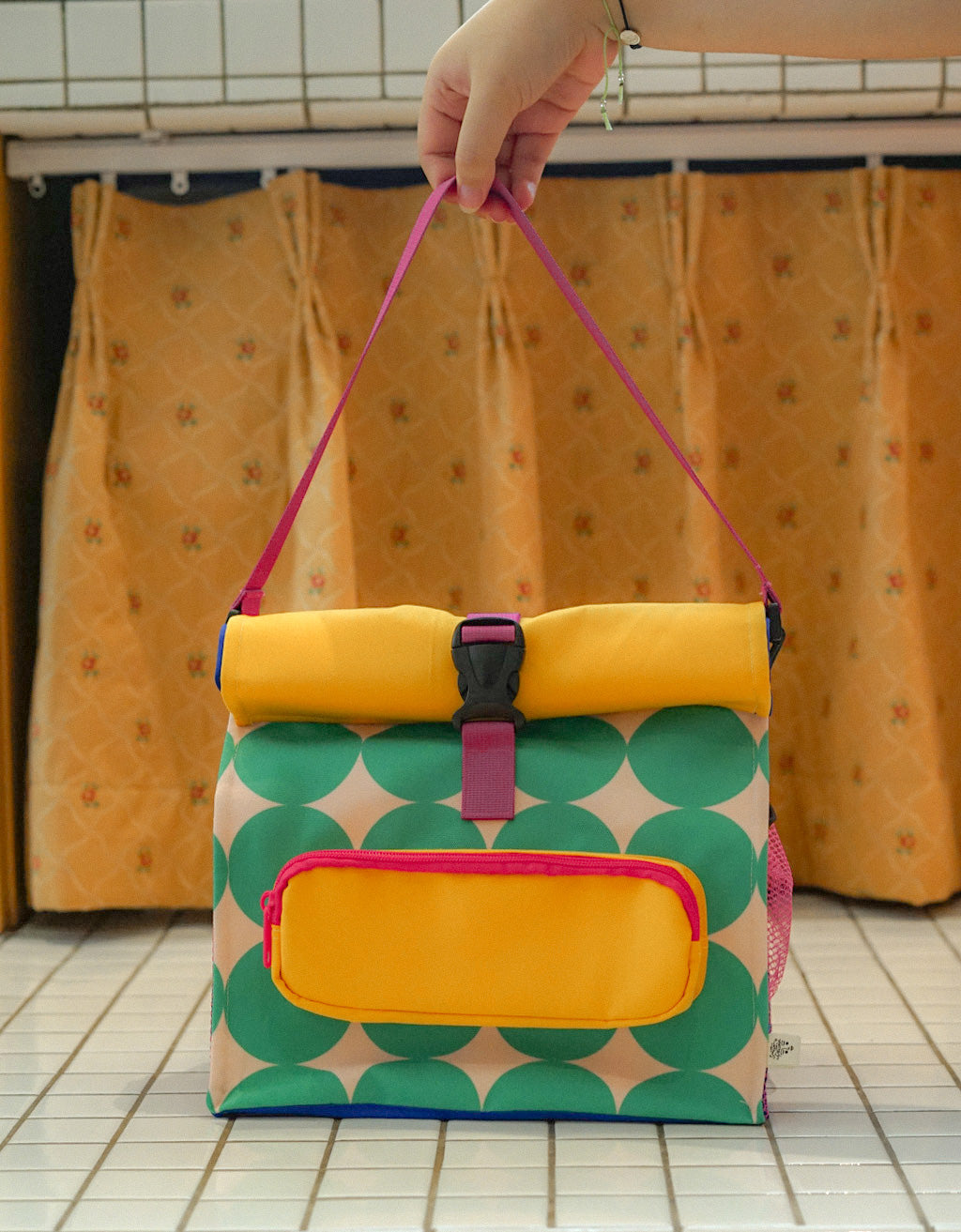 Buckle Up Lunch Bag - Green Dotty