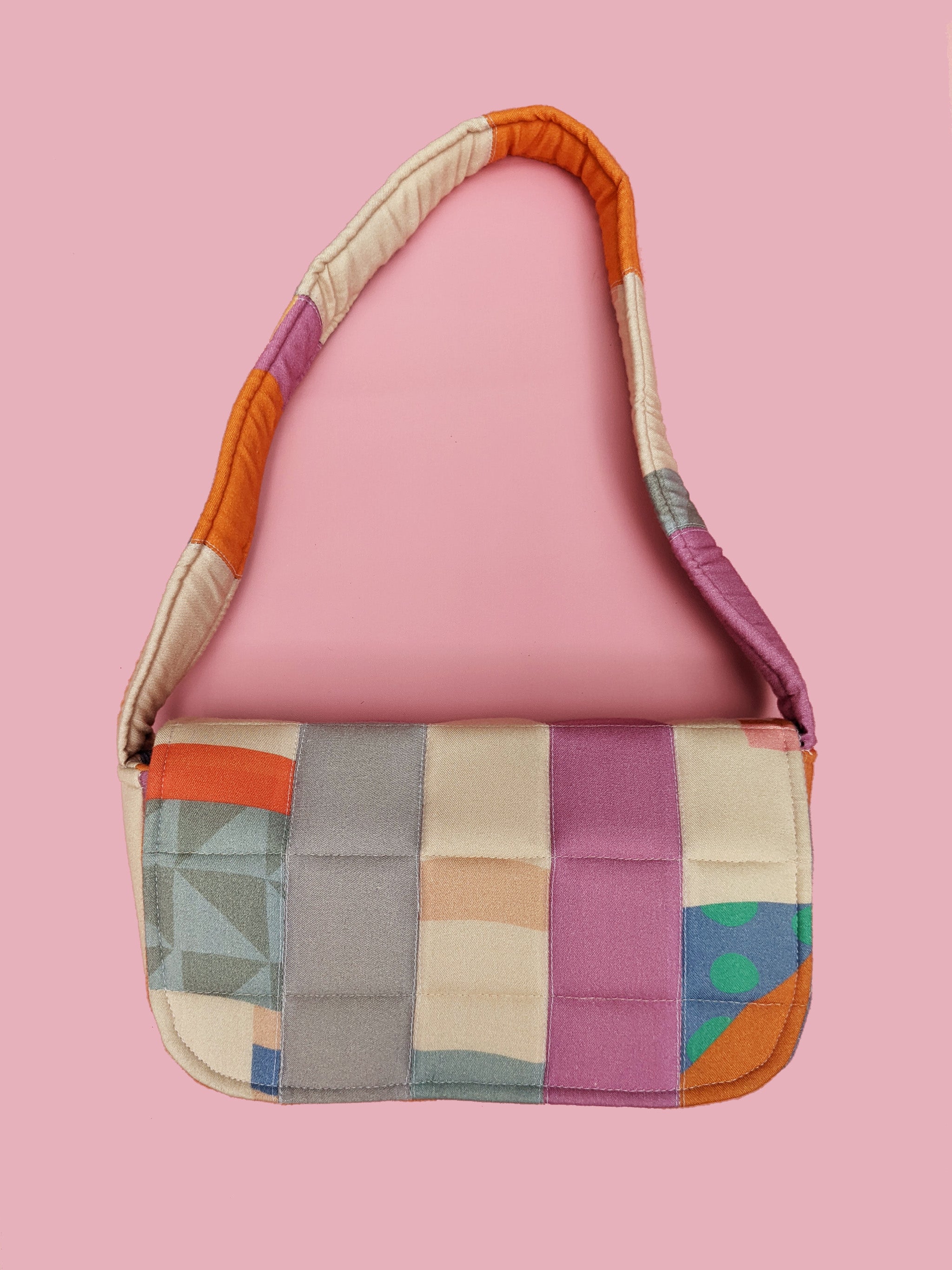 Puffy Baguette Bag [Vol.06]