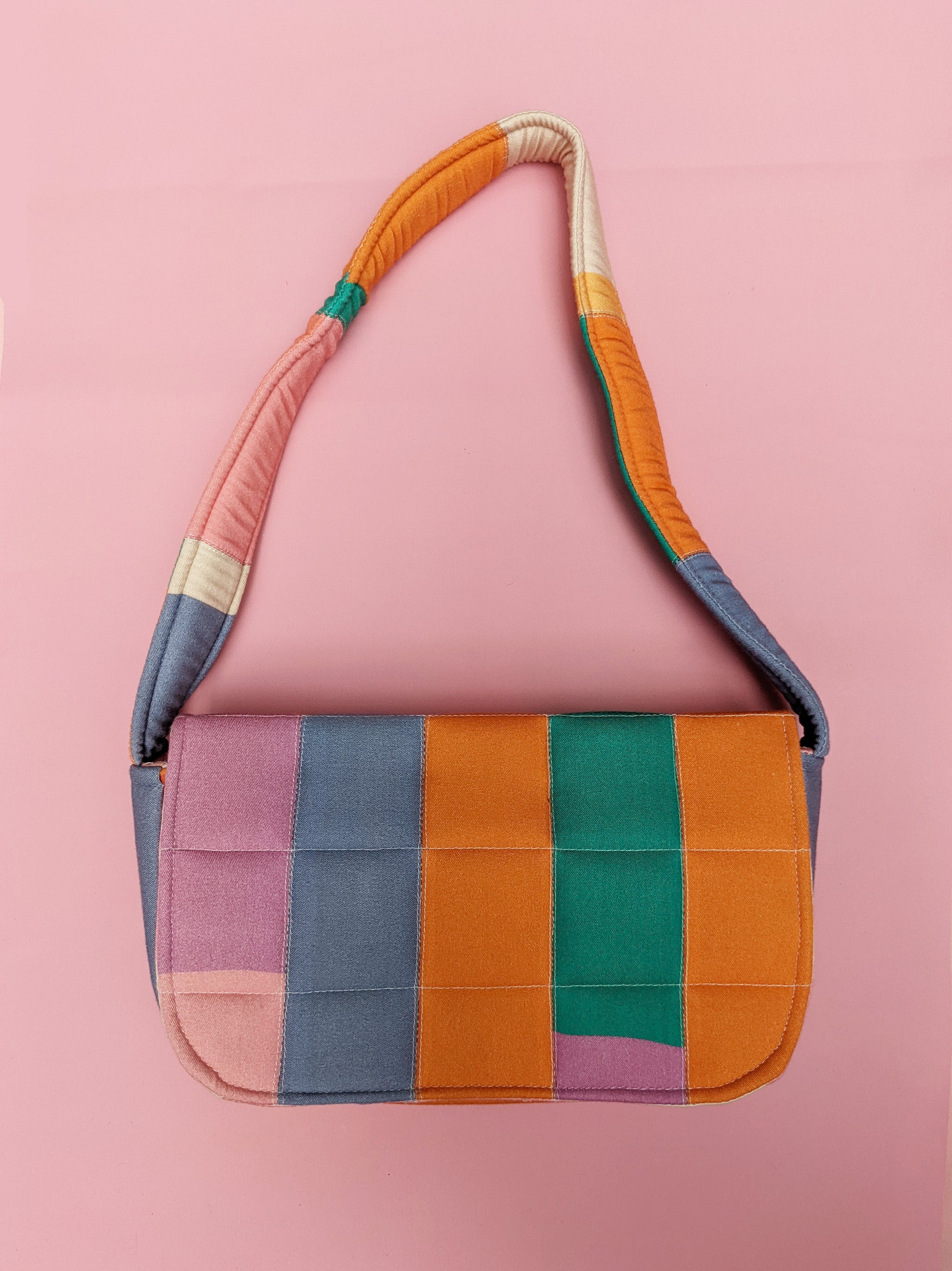 Puffy Baguette Bag [Vol.06]