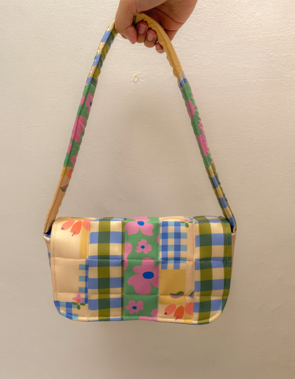Puffy Baguette Bag - Sukacita