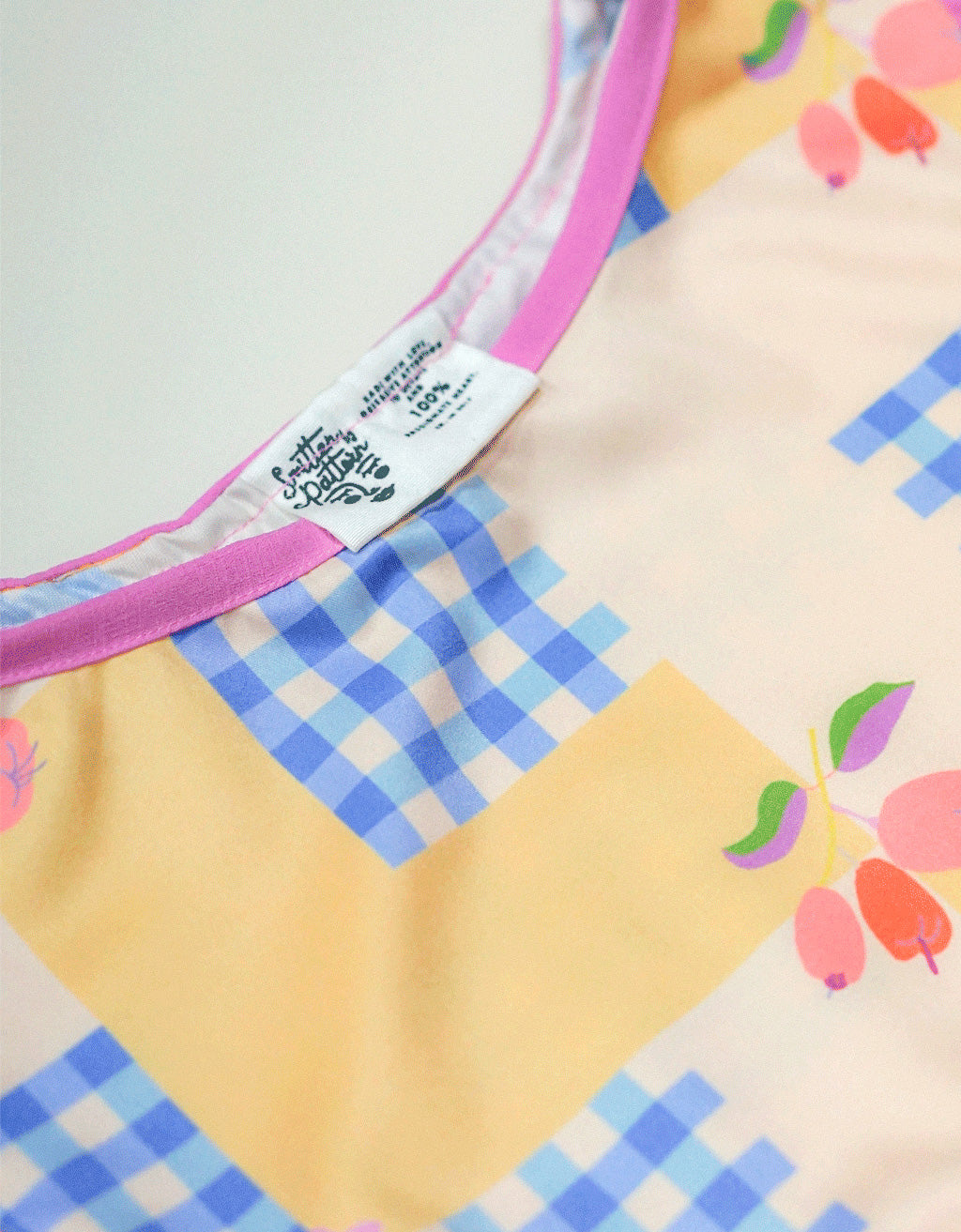 Teeny Apron - Jambu Manis Orange