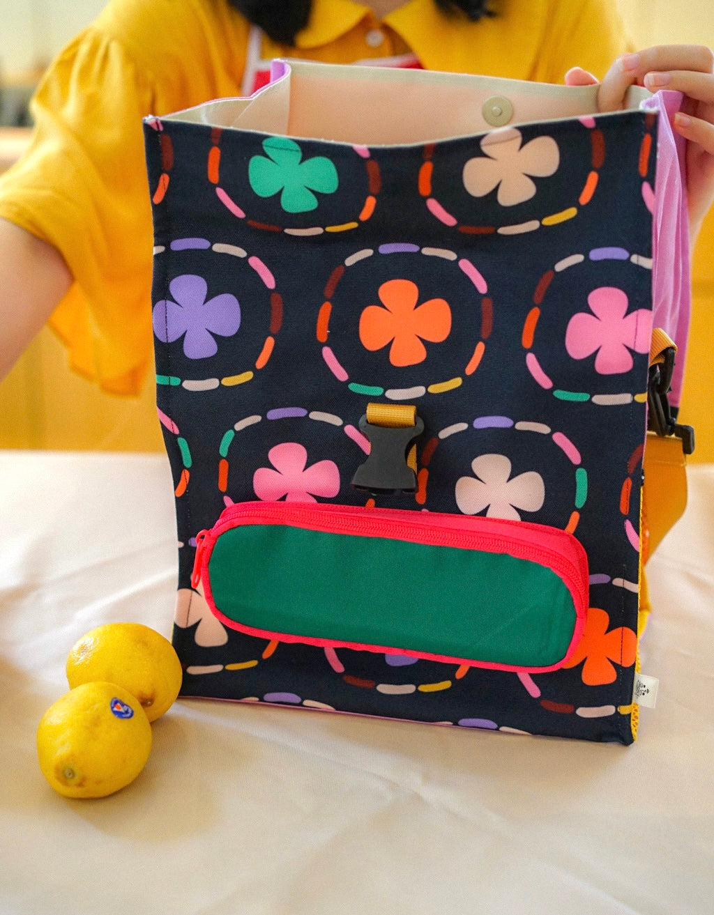 Buckle Up Lunch Bag - Black Wheels