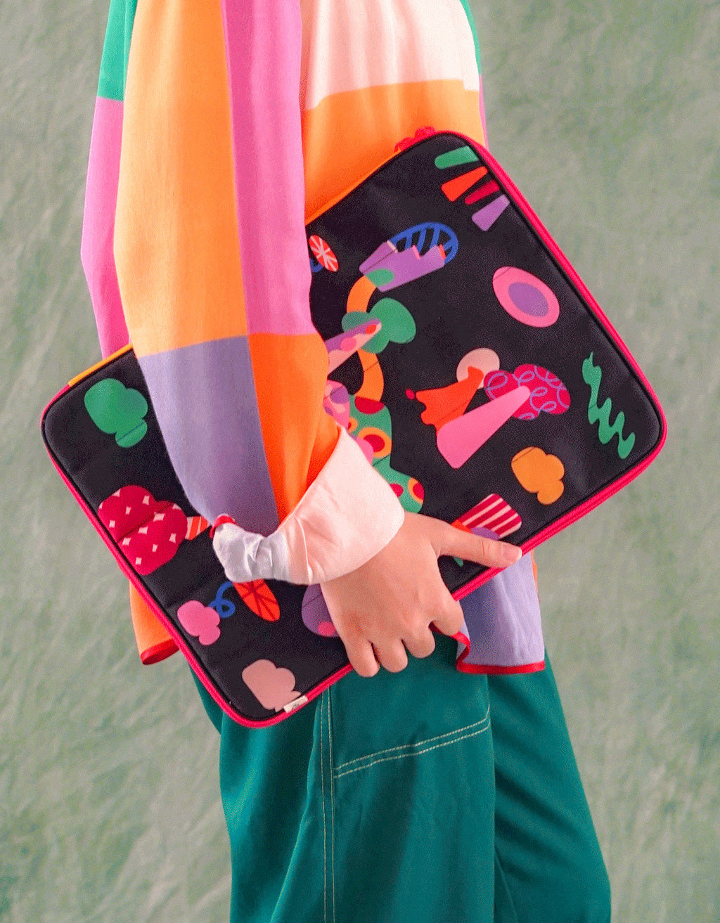 Screenmate Sleeve - Sentani Scene – SmittenbyPattern