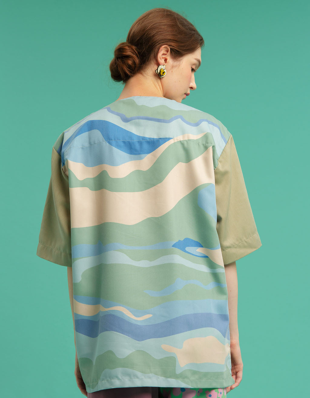 Baju Abang - Bumi