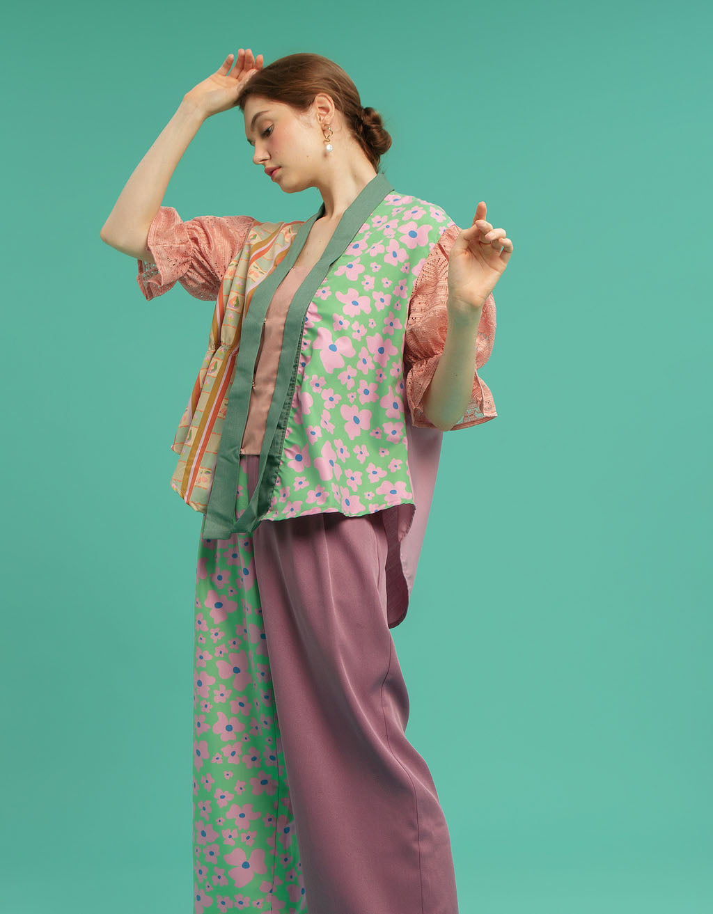 Kebaya - Jambu Pear