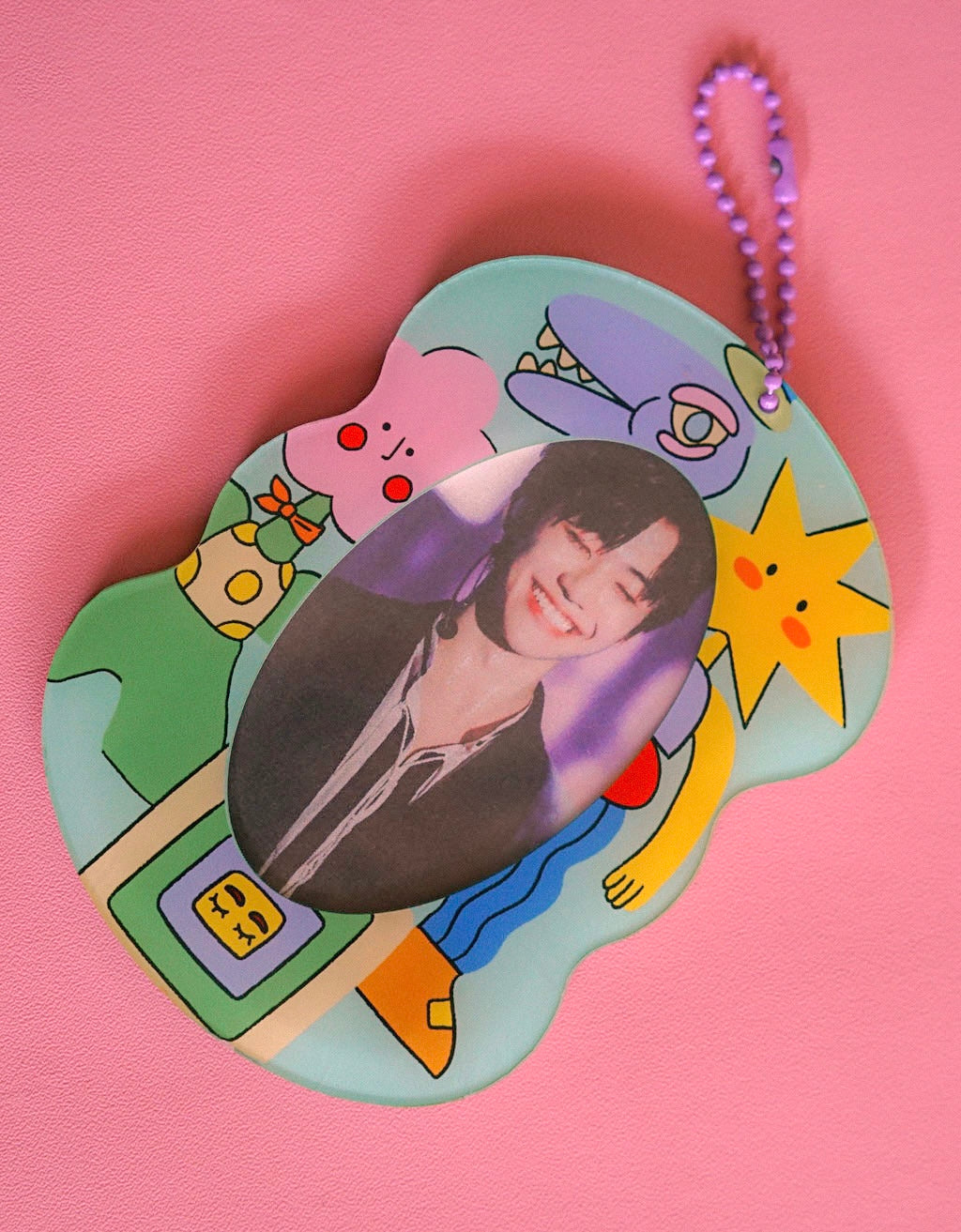 Keychain - Smitten Friends [Large] – SmittenbyPattern
