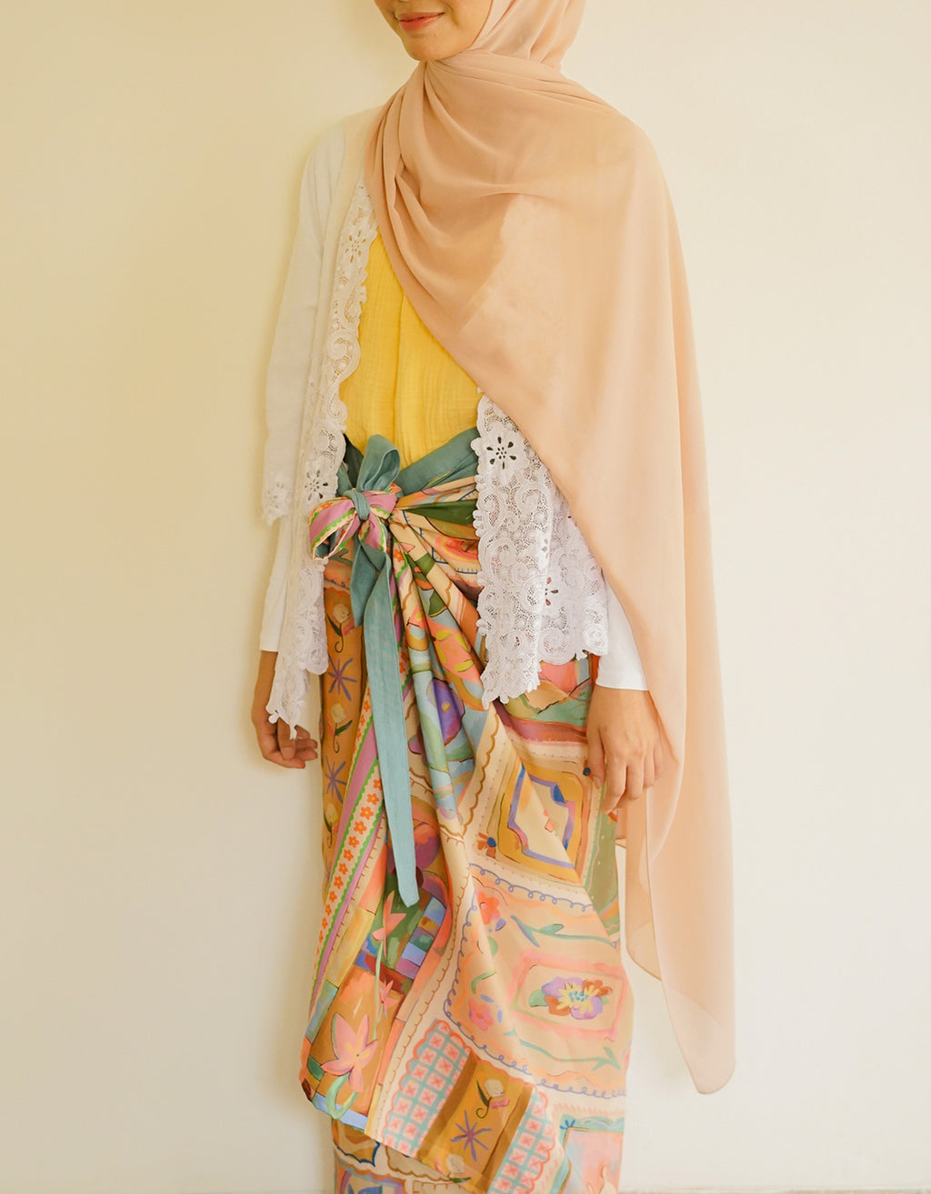 Kain Lilit Eyang