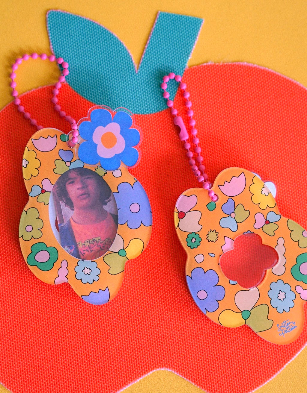 Keychain - Orange Flowers [Small]