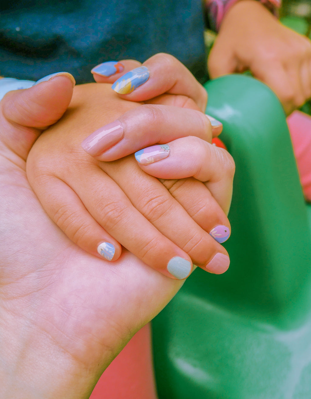 Nodspark X Smitten - Bloomy Poppy Nail Wrap
