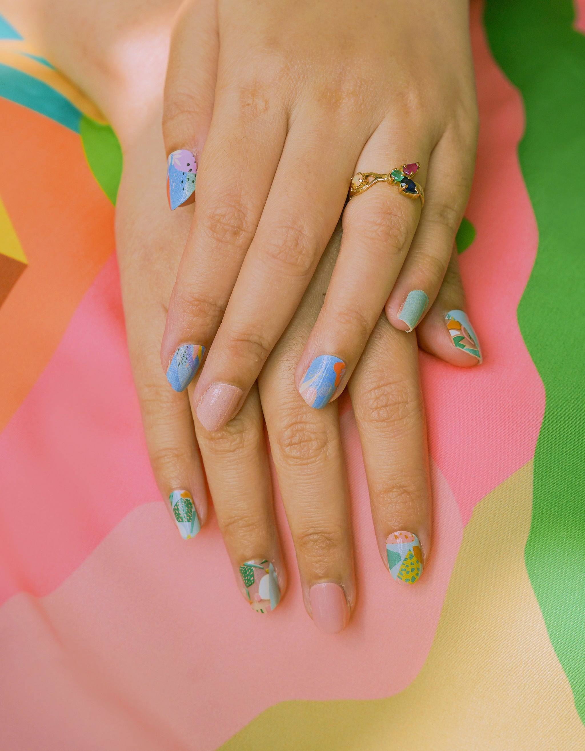 Nodspark X Smitten - Bloomy Poppy Nail Wrap