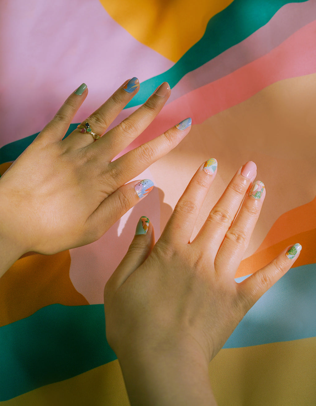 Nodspark X Smitten - Bloomy Poppy Nail Wrap