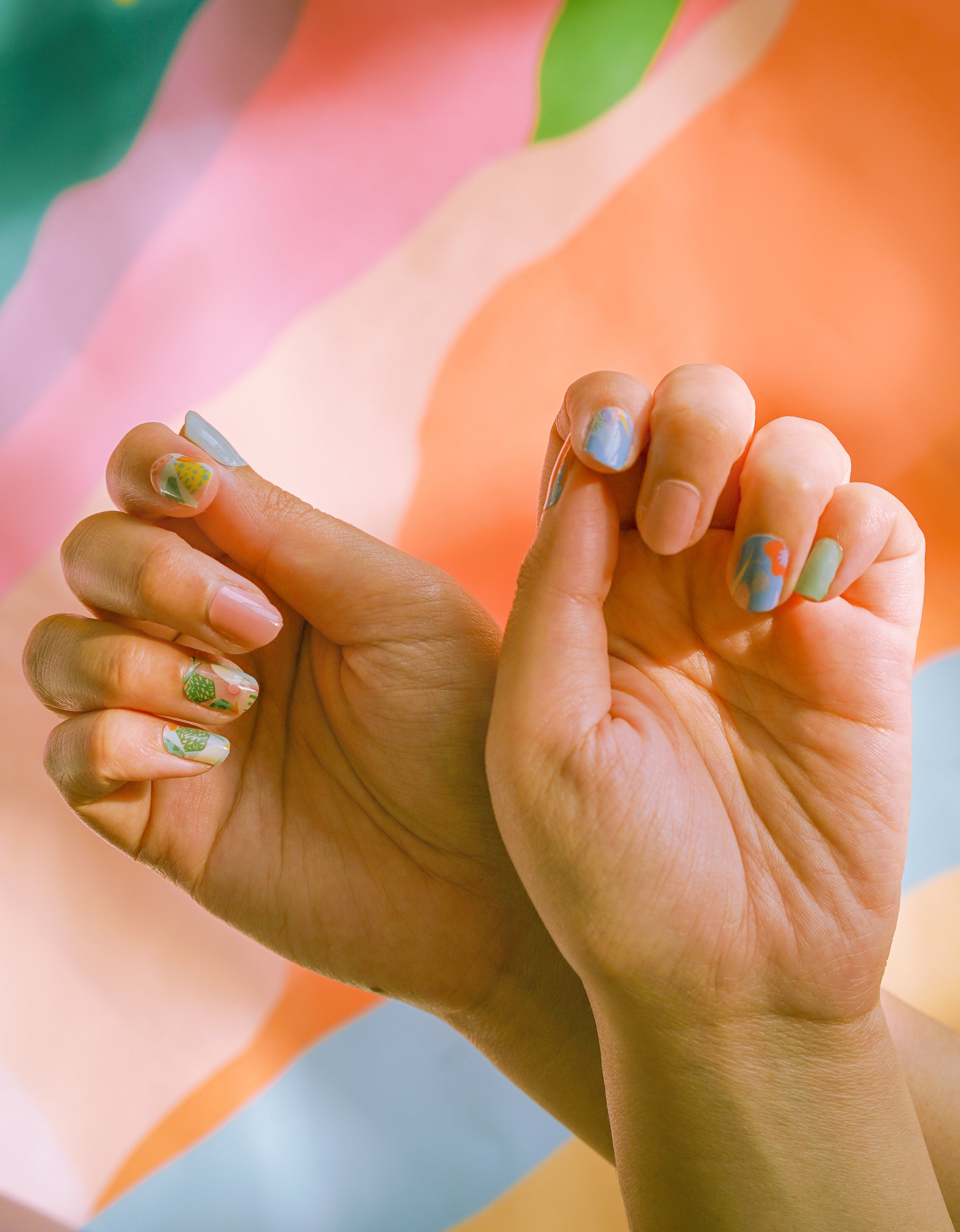 Nodspark X Smitten - Paper Land Nail Wrap