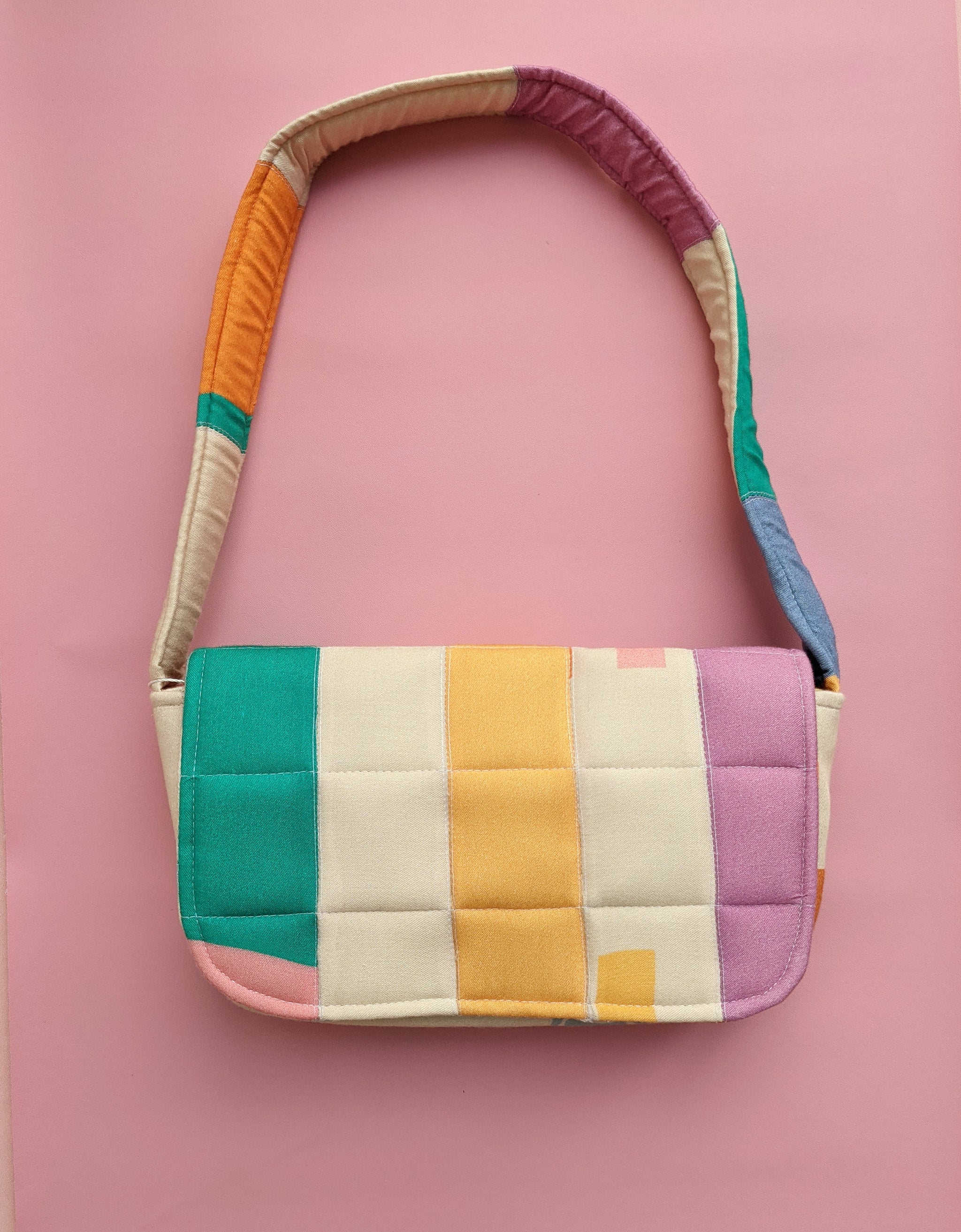 Puffy Baguette Bag [Vol.05]
