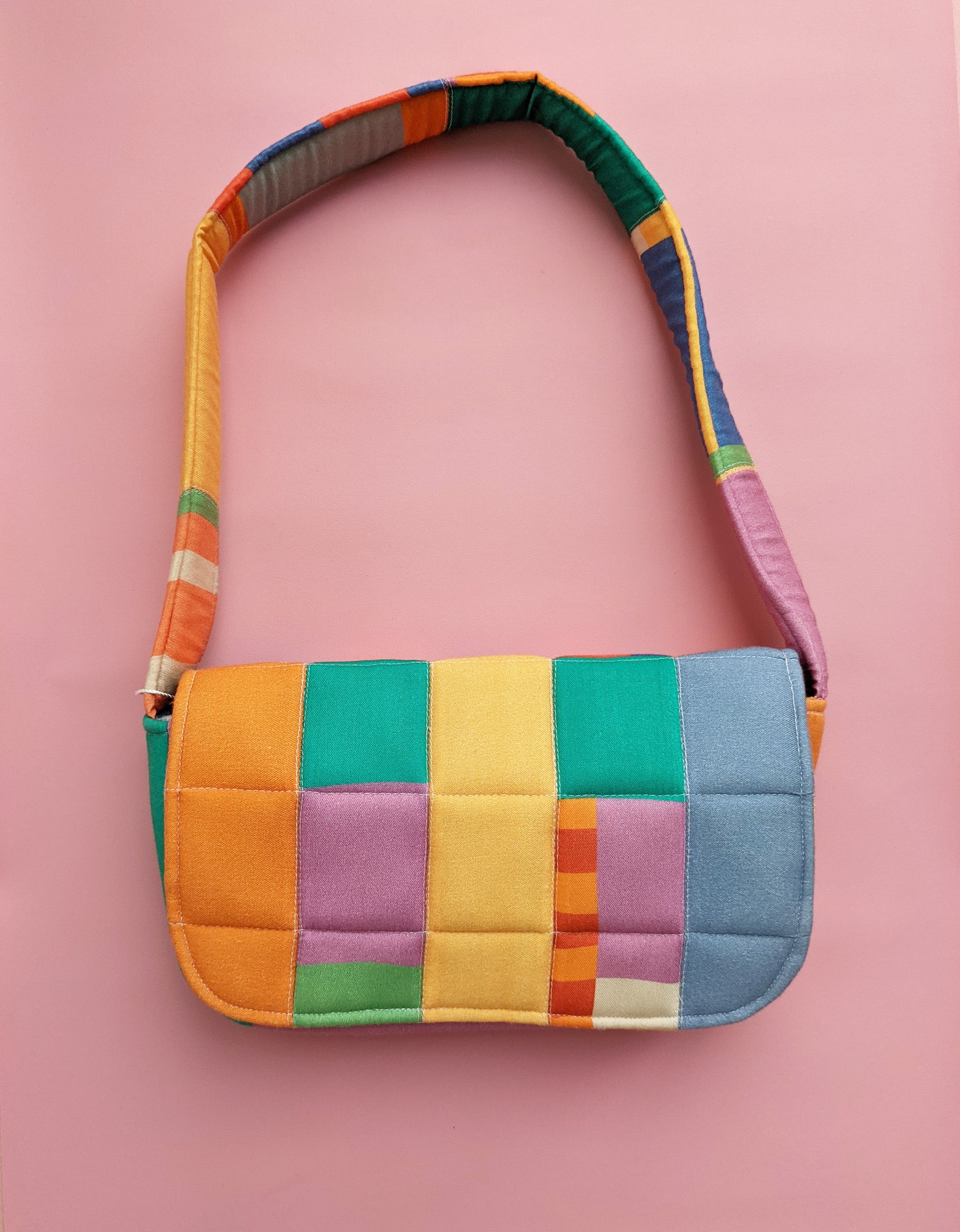 Puffy Baguette Bag [Vol.05]