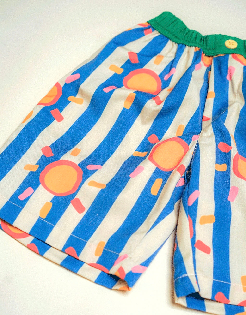 Smitten Kids - Shorts - Mr.Sun